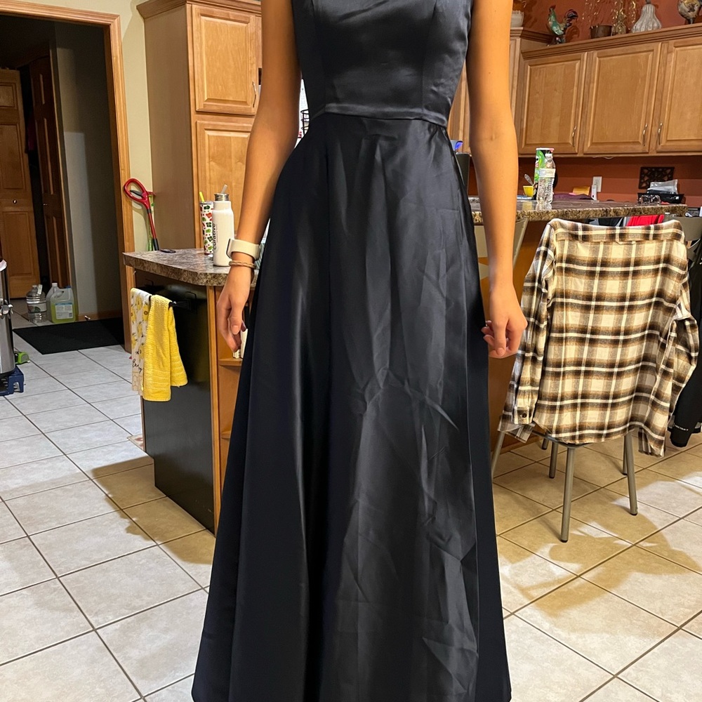 Women's navy blue Spaghetti Strap formal Dress Long with Pockets - Satin - Picture 6 of 7